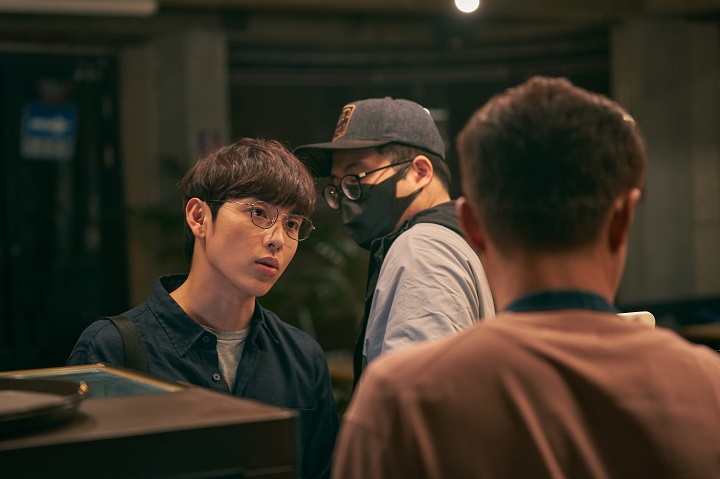 사진 영화 '스마트폰을 떨어뜨렸을 뿐인데' 스틸 ⓒCJ ENM