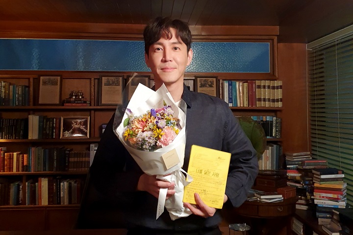 배우 최원영 ⓒ사람엔터테인먼트 제공