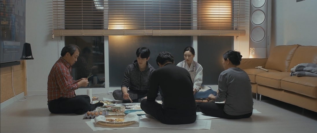 ‘전 부치러 왔습니다’ (장아람 감독,2019)