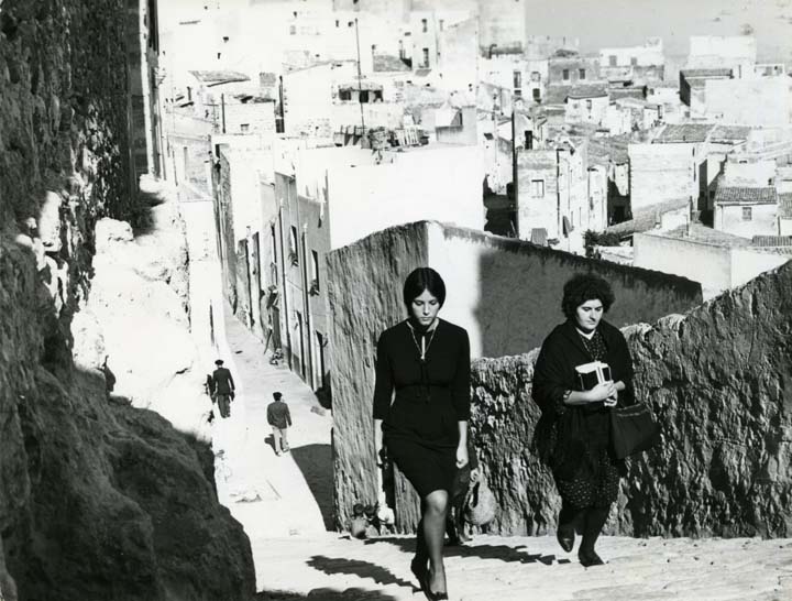 유혹당하고 버림받다