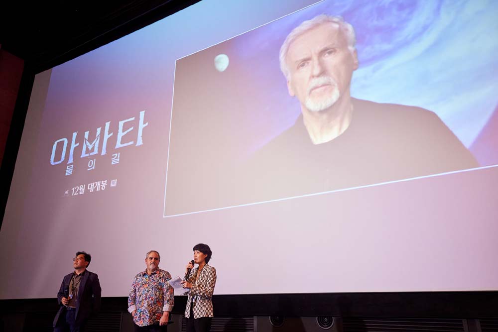 제임스 카메론 감독