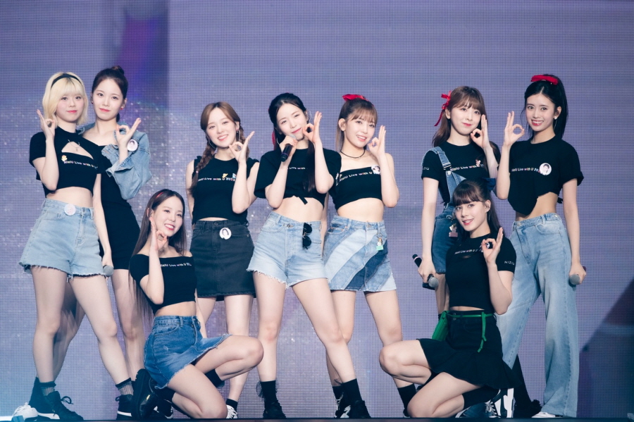 '니쥬' 일본 고베 공연 사진