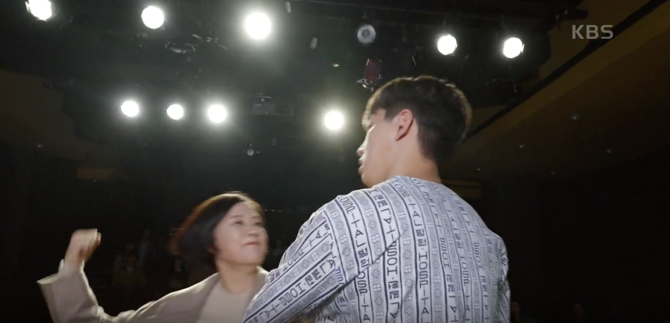 삼남매가 용감하게