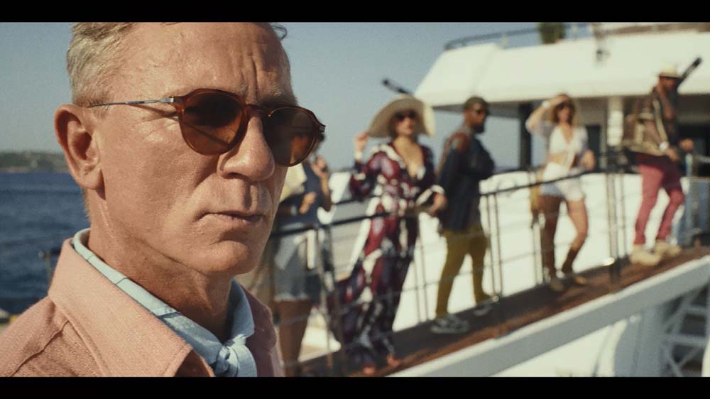 나이브스 아웃: 글래스 어니언