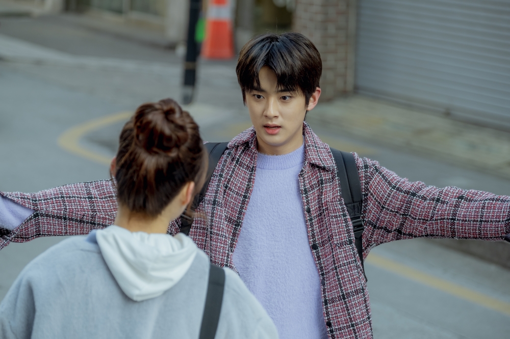 넷플릭스 '더 패뷸러스'