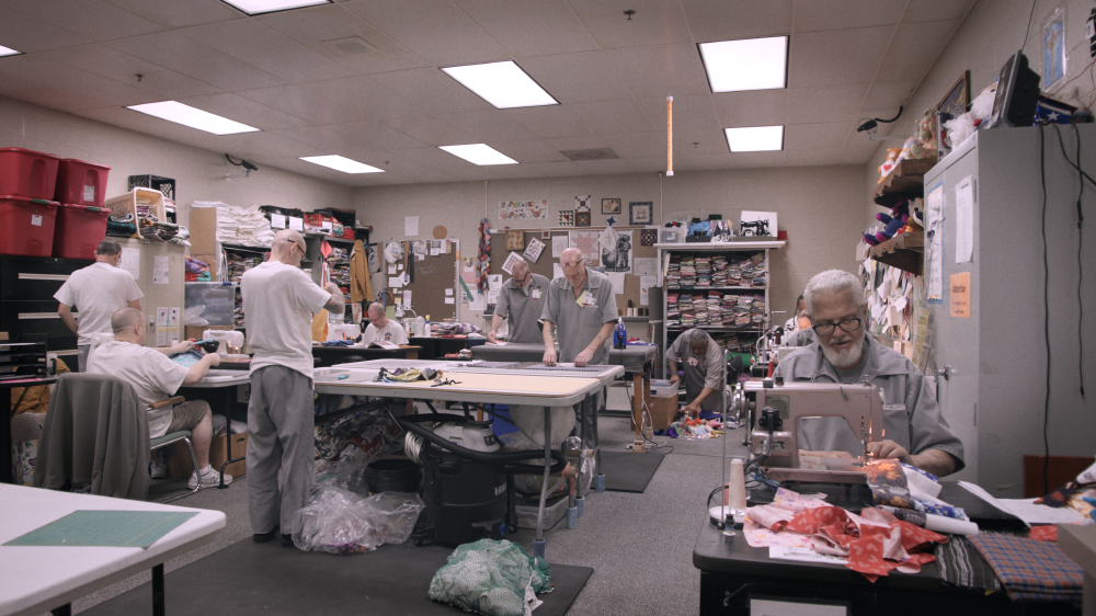 희망을 꿰매는 사람들