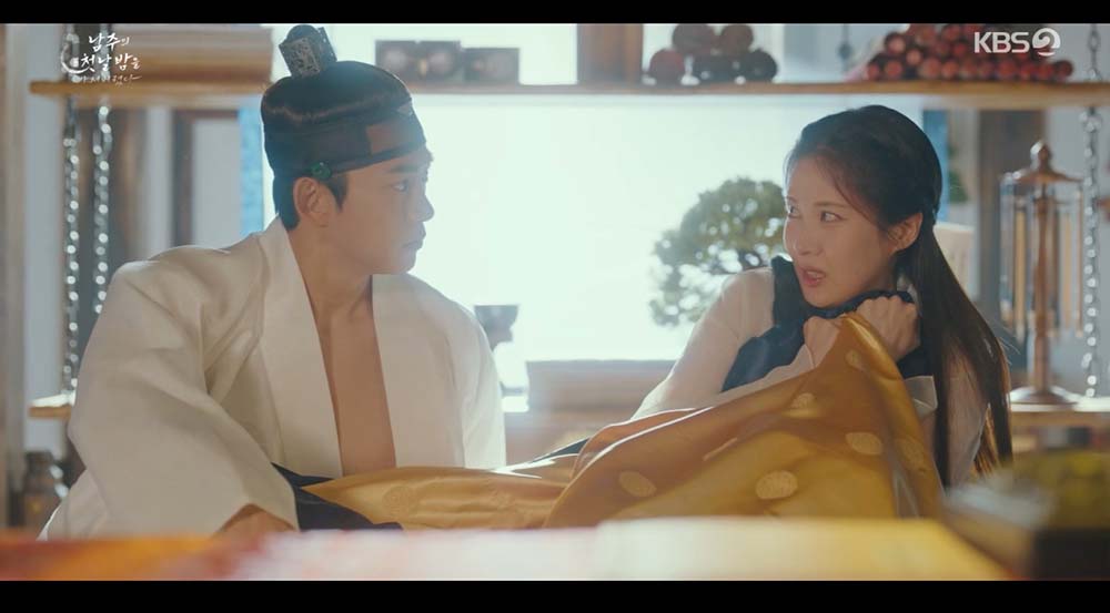 ‘남주의 첫날밤을 가져버렸다’