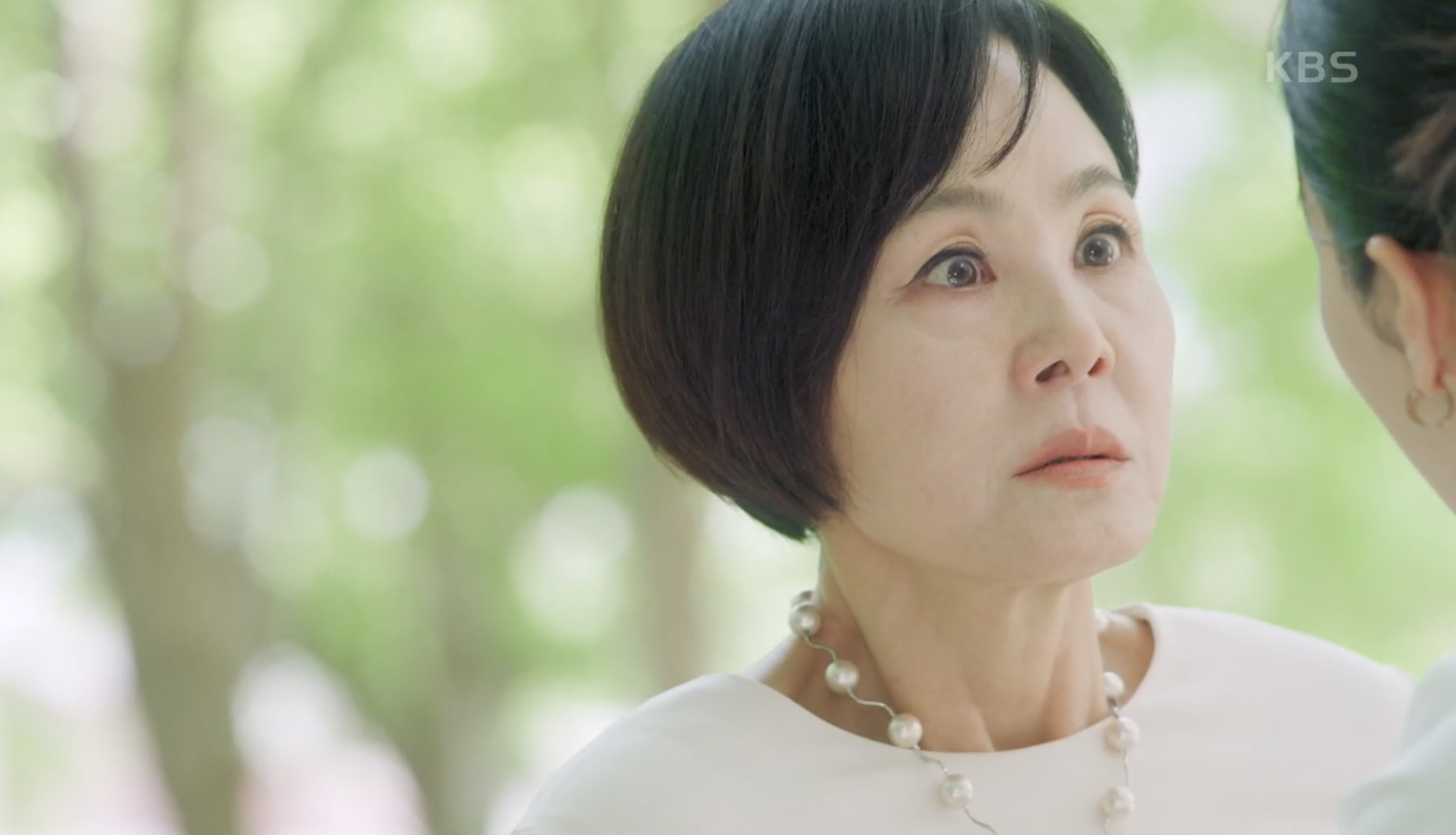 여왕의 집 캡처