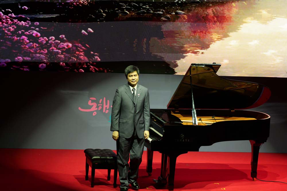 항일 여성운동가 '두군혜 선생' 부부의 손자이자 피아니스트인 두영무