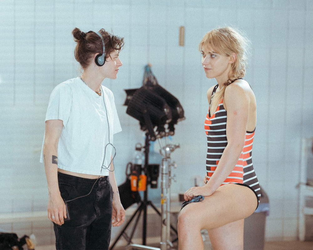 감독 크리스틴 스튜어트, 배우 이모겐 푸츠