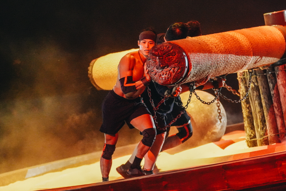 피지컬: 아시아