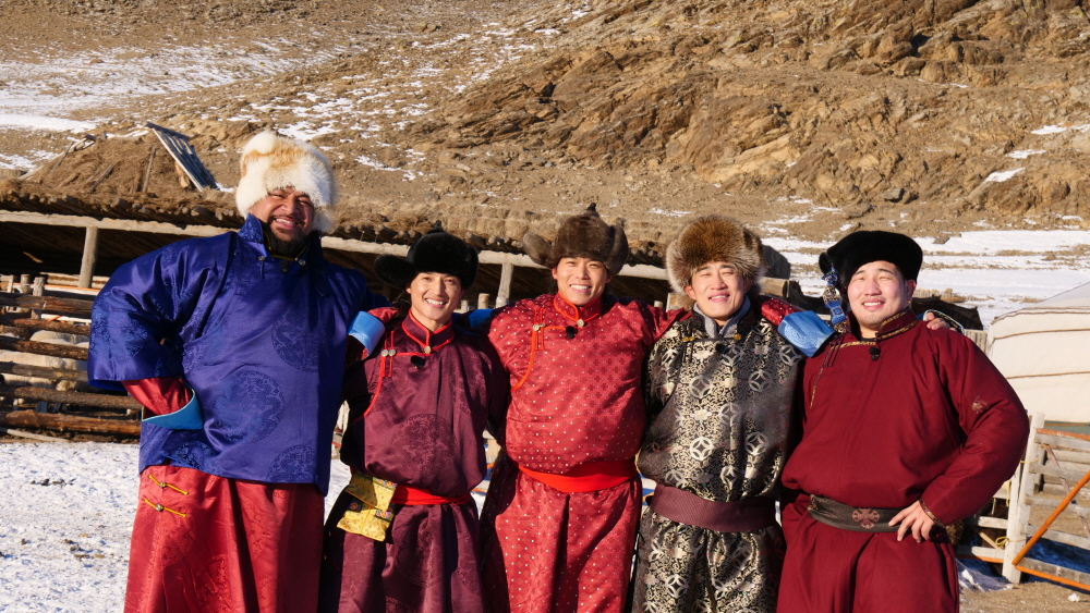 피지컬: 웰컴 투 몽골 Physical: Welcome to Mongolia