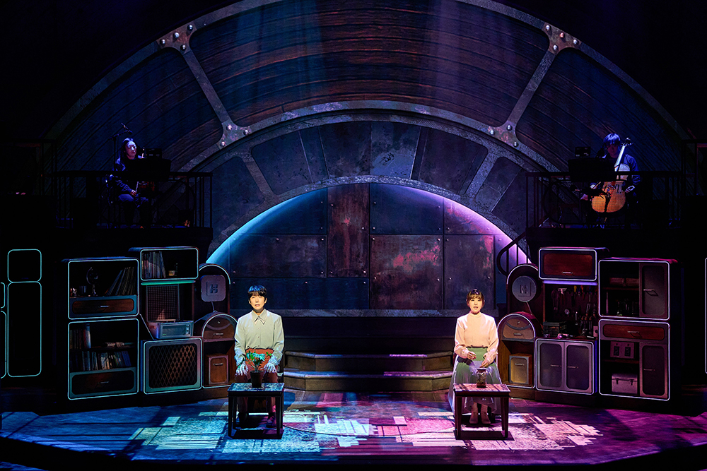  '어쩌면 해피엔딩' 