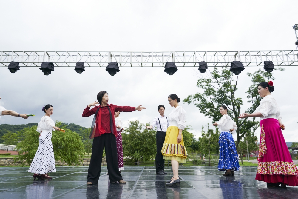 매드 댄스 오피스