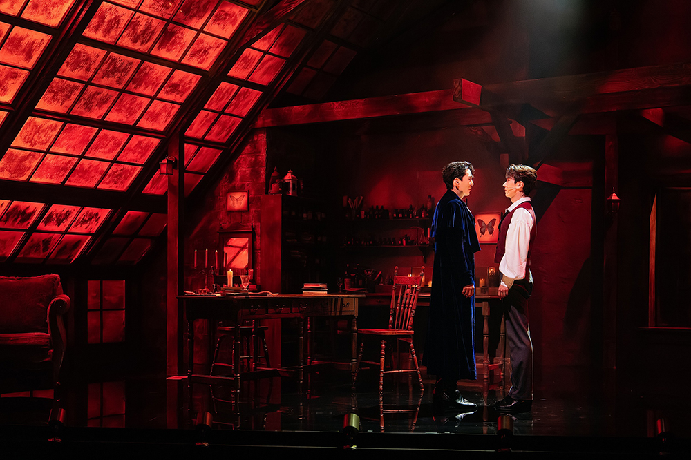 더 테일 에이프릴 풀스