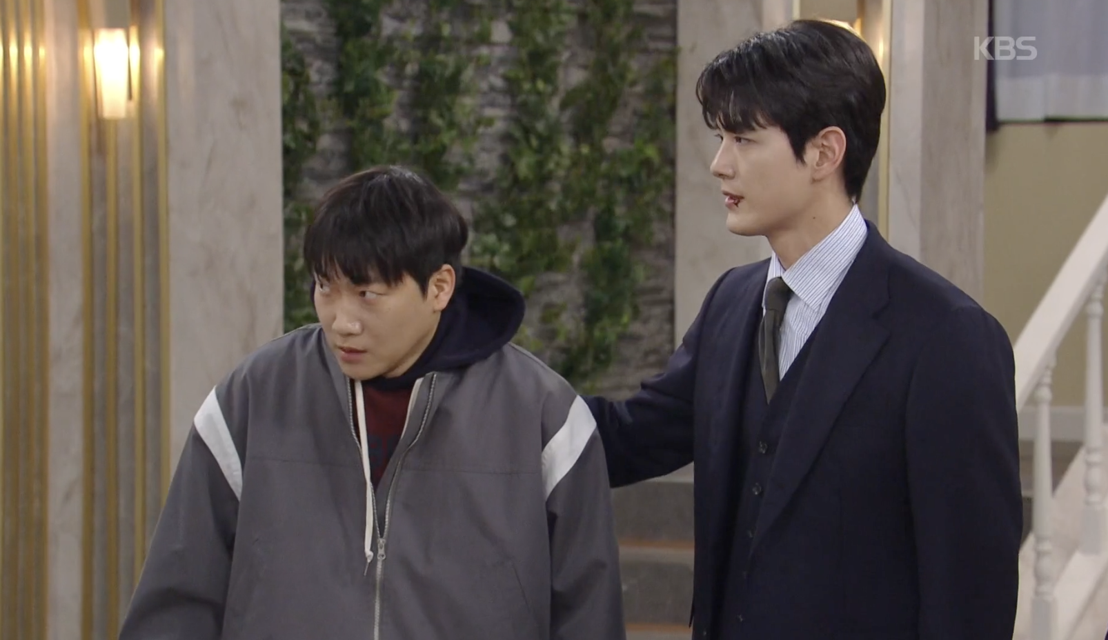 붉은 진주 캡처