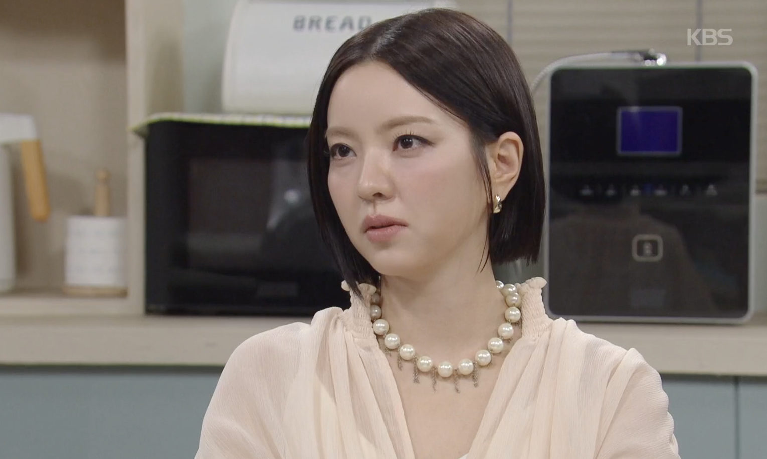 붉은 진주 캡처