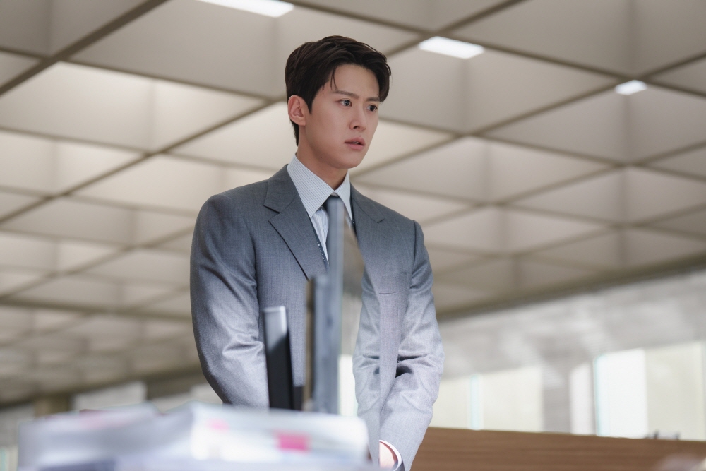  tvN 새 토일드라마 ‘은밀한 감사’ 