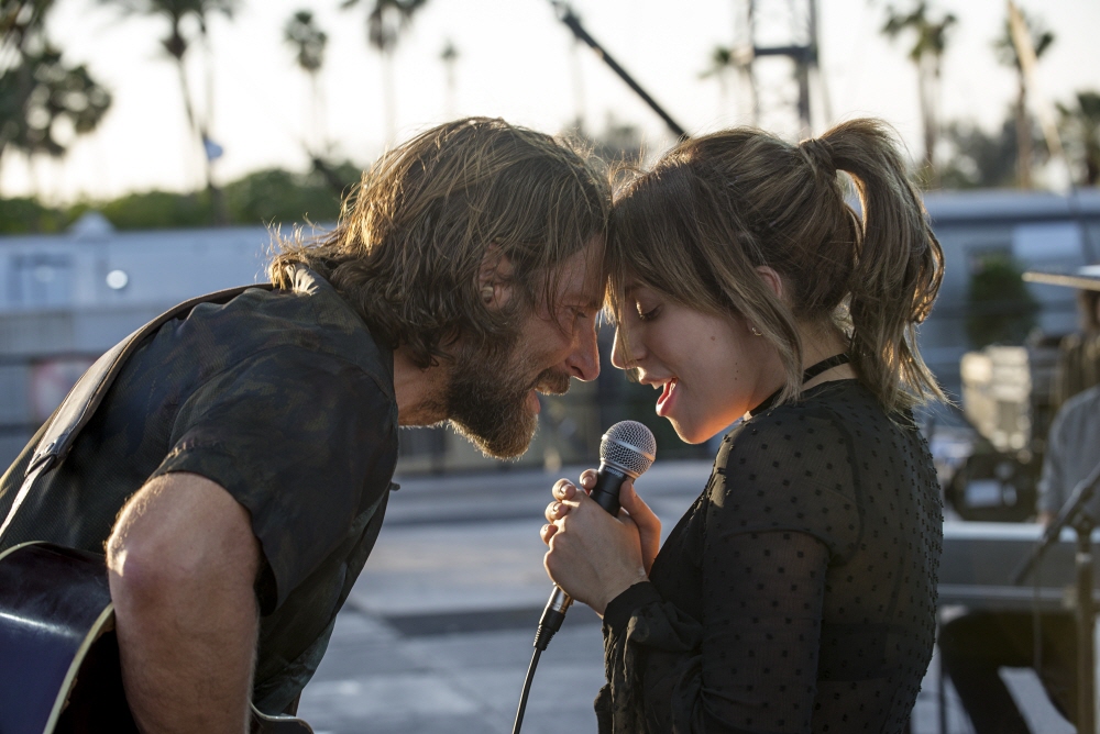 스타 이즈 본 A Star Is Born