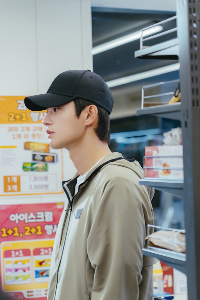 tvN 새 월화드라마 ‘내일도 출근!’
