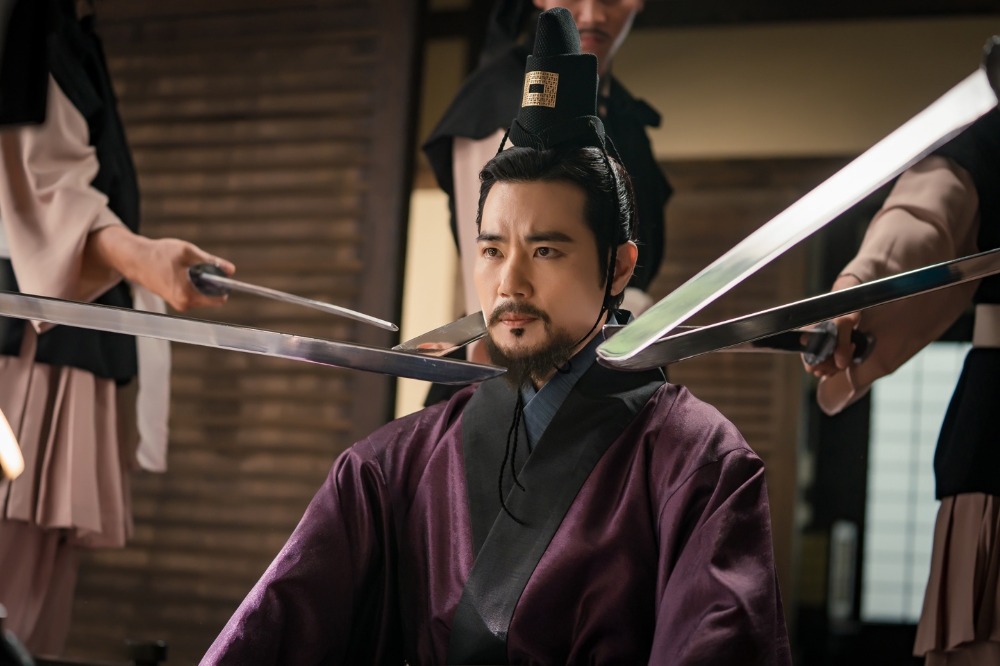김강우