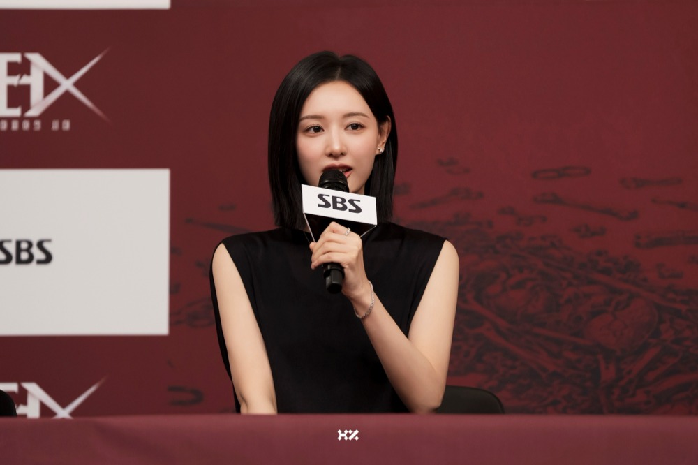 '닥터X : 하얀 마피아의 시대'