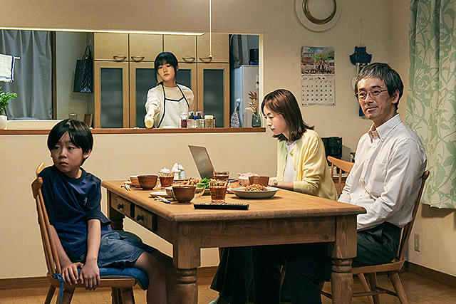 보이는 여고생