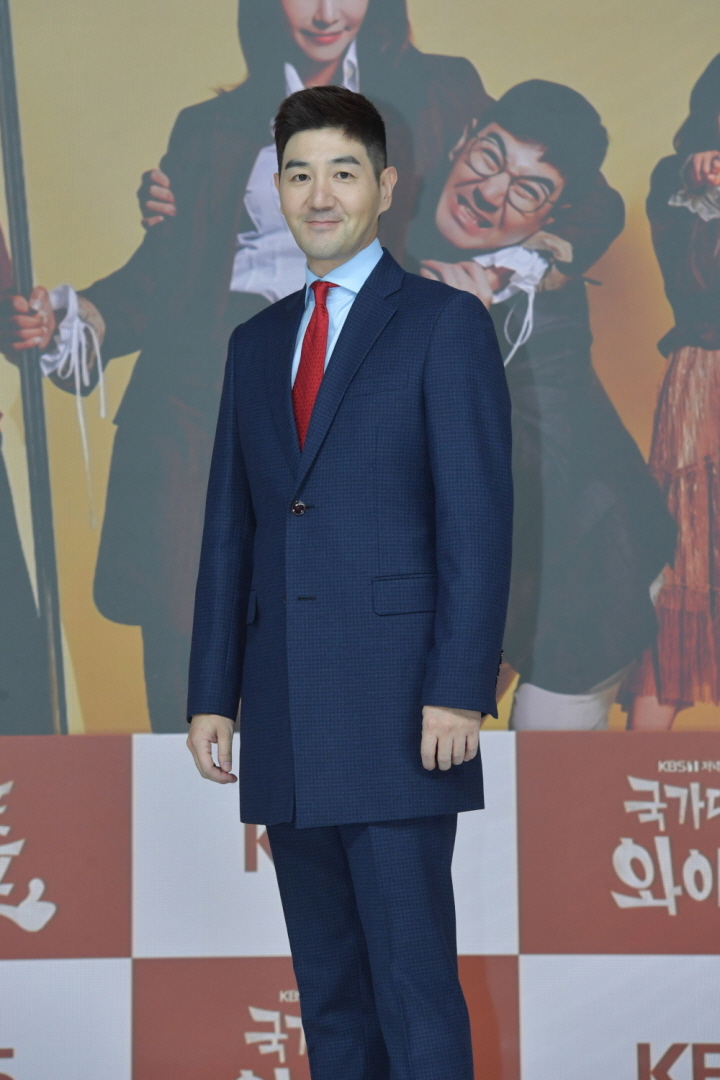 KBS 1TV 일일드라마 ‘국가대표 와이프’ 제작발표회 (2021)