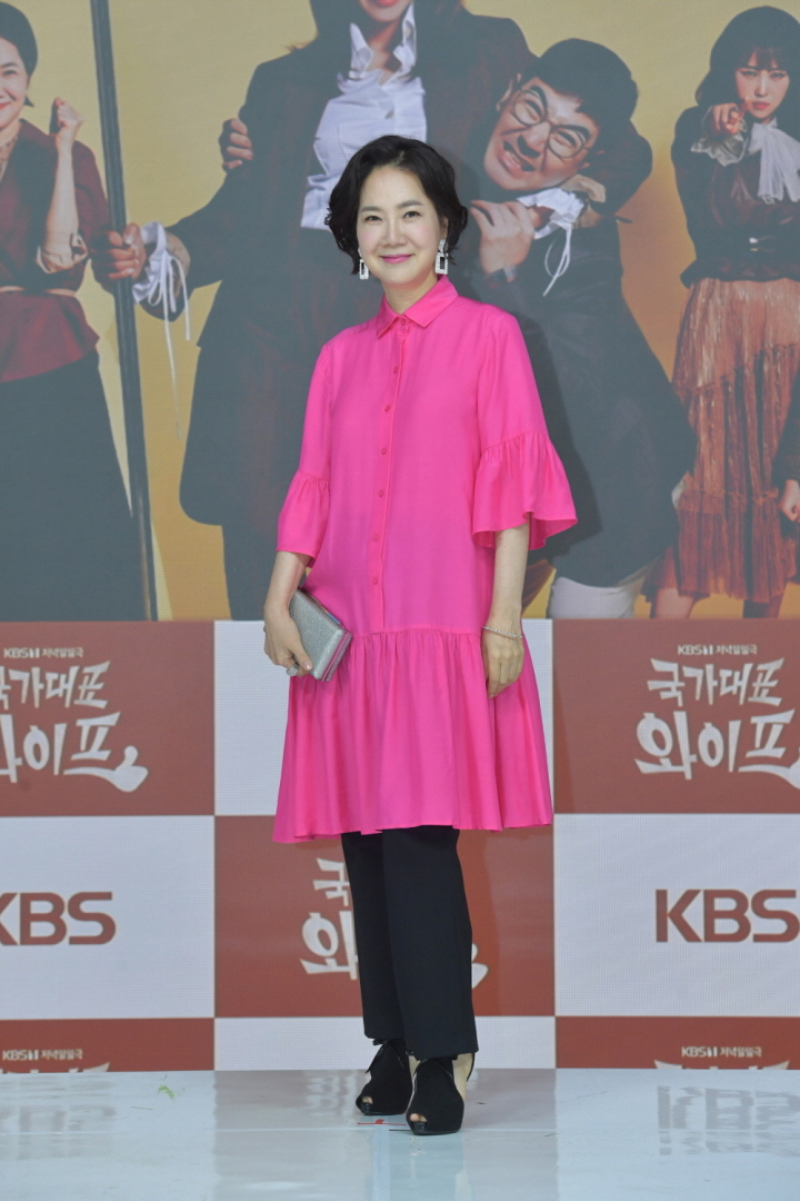 KBS 1TV 일일드라마 ‘국가대표 와이프’ 제작발표회 (2021)