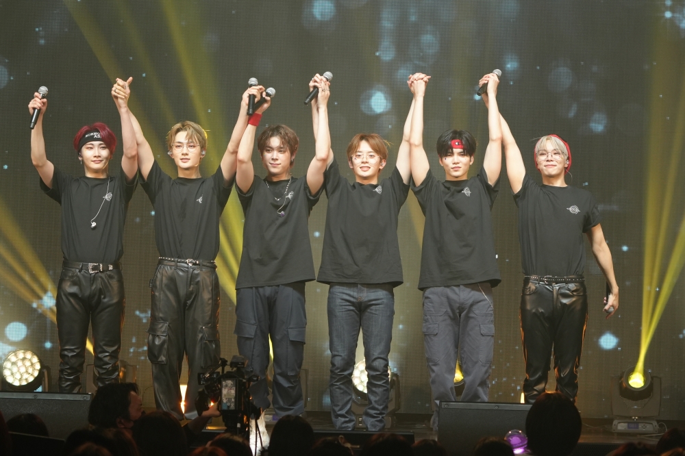 2023 VERIVERY CONCERT PAGE : O ASIA IN JAPAN