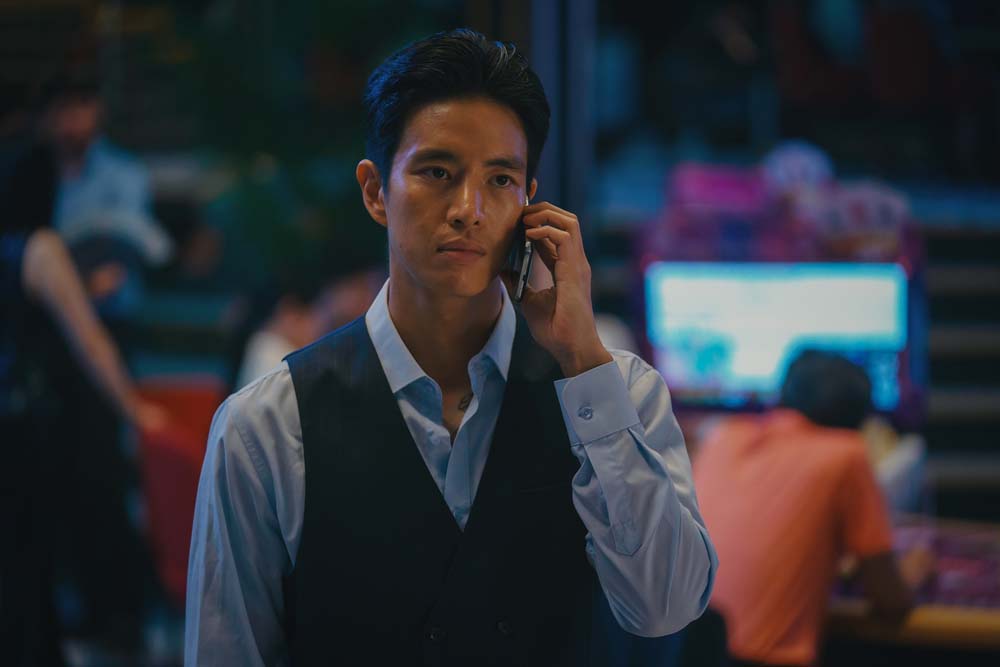 디즈니+ '카지노' (2022) 