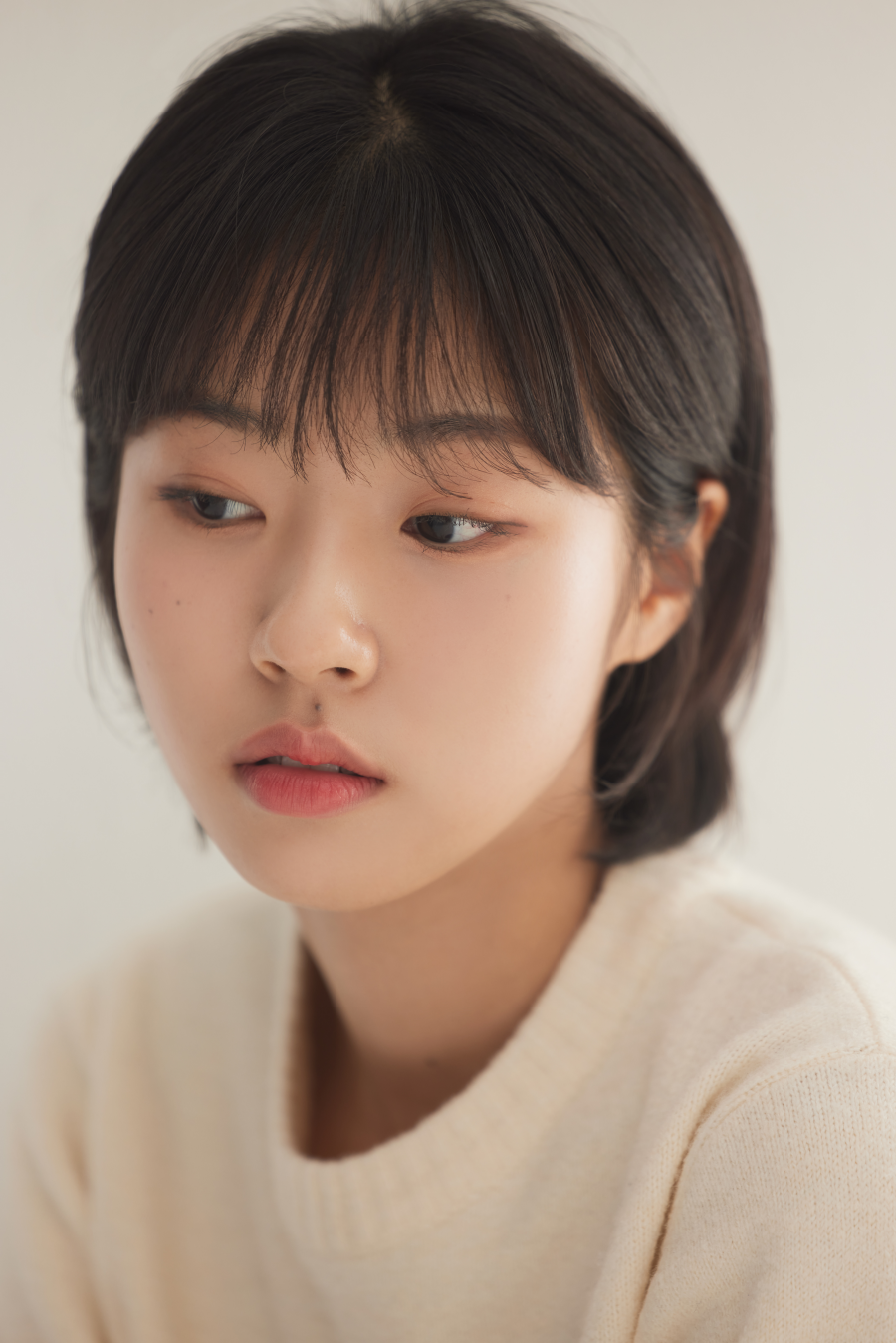 프로필 (2023) 레드라인엔터테인먼트 제공