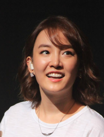 윤하 대표 이미지