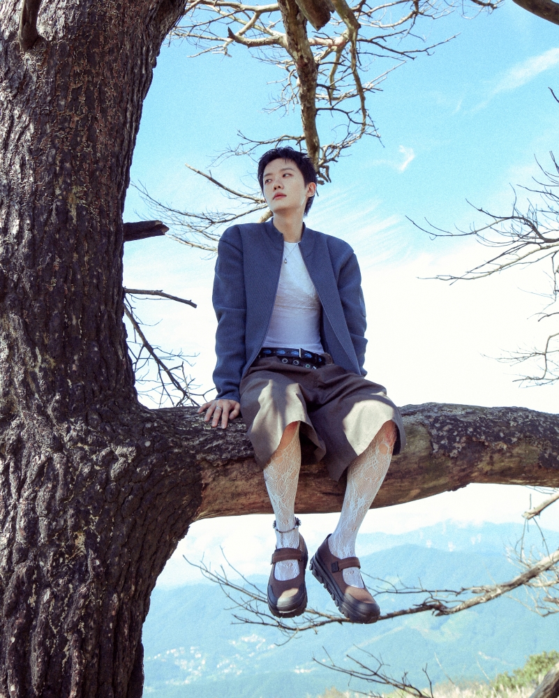 디지털 싱글 'Coyote Lily' (2025)