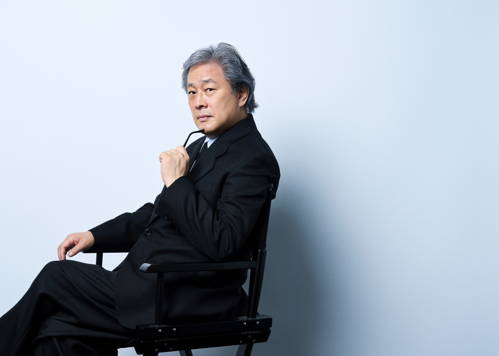 영화 [어쩔수가없다] 인터컷 (2025)